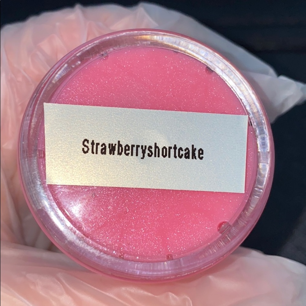 StrawberryShortCake ๐๐ - Picture 3 of 4